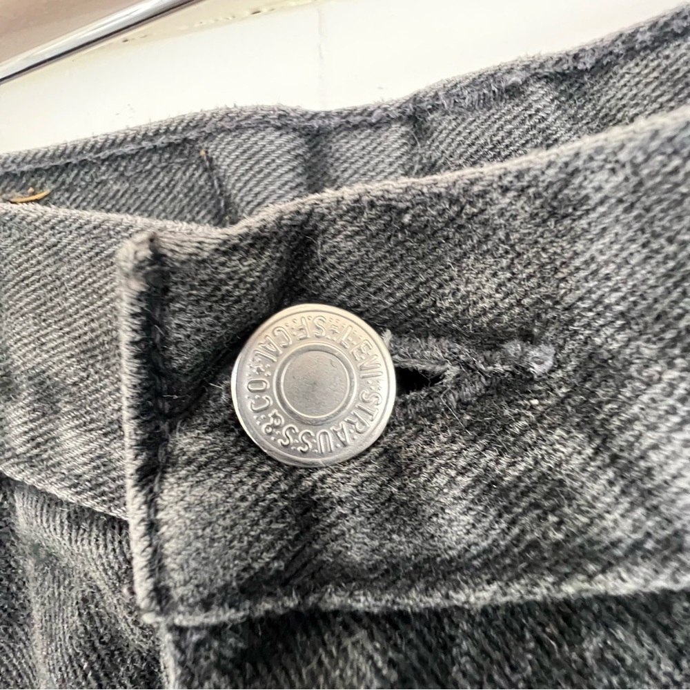 Levi's Black Straight-Leg Jeans - Picture 6 of 11